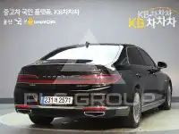 2019 Genesis G90