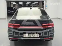 2019 Genesis G90