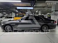 2019 Genesis G90