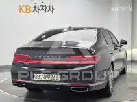 2019 Genesis G90