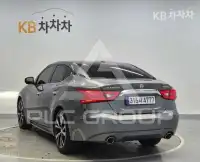 2019 Nissan Maxima
