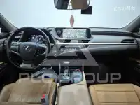2019 Lexus ES