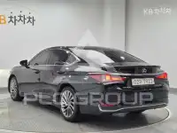 2019 Lexus ES