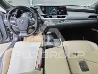 2019 Lexus ES
