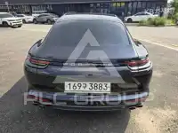 2019 Porsche Panamera