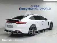 2019 Porsche Panamera