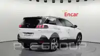 2019 Peugeot 5008