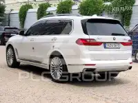 2020 BMW X7