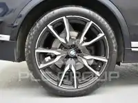 2020 BMW X7
