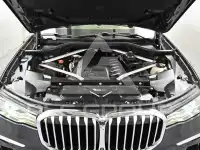 2020 BMW X7