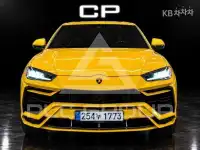 2020 Lamborghini Urus