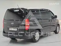 2020 Hyundai Starex
