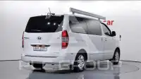 2020 Hyundai Starex