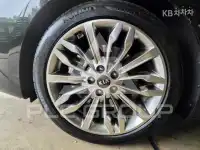 2020 KIA K7
