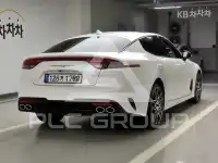 2020 KIA Stinger
