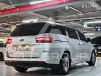 2020 KIA Carnival