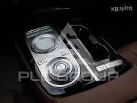2020 Genesis G80