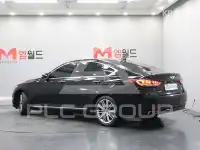 2020 Genesis G80