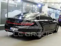 2020 Genesis G90