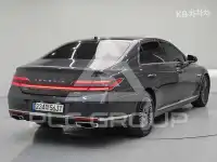 2020 Genesis G90