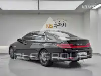 2020 Genesis G90