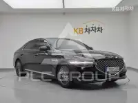 2020 Genesis G90