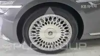 2020 Genesis G90