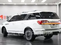 2020 Lincoln NAVIGATOR