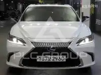 2020 Lexus ES