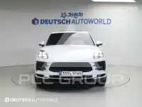 2020 Porsche Macan