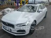 2020 Volvo S90
