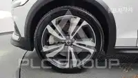2020 Volvo V60