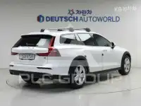 2020 Volvo V60