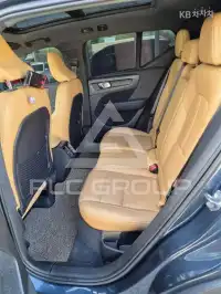2020 Volvo XC40