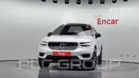 2020 Volvo XC40