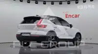 2020 Volvo XC40