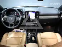 2020 Volvo XC40