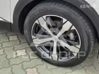 2020 Peugeot 5008