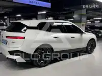 2021 BMW iX