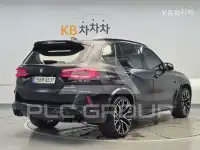 2021 BMW M1