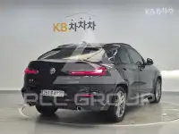 2021 BMW X4