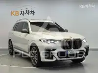 2021 BMW X7
