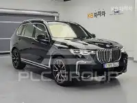 2021 BMW X7