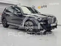 2021 BMW X7