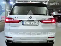 2021 BMW X7