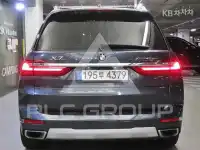 2021 BMW X7
