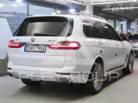 2021 BMW X7