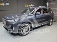 2021 BMW X7
