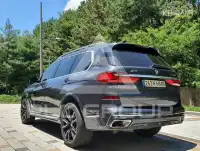 2021 BMW X7
