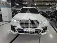 2021 BMW X7